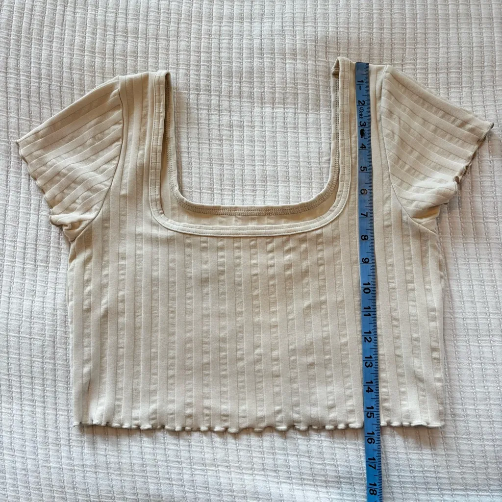 Offline by Aerie Cream Short Sleeve Lettuce Trim Women's Ribbed Crop Top Size L - Image 7