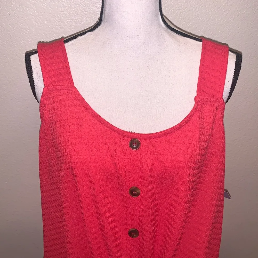 Just Be NWT  red 3X front knot button down tank top - Image 2