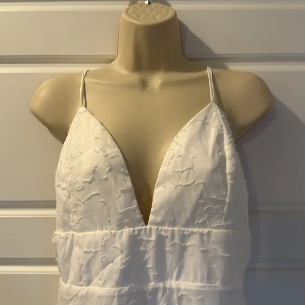 Lulu’s Mindful Muse White Floral Burnout Skater Mini Dress XL NWOT - Image 6