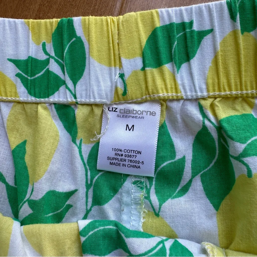 Liz Claiborne Sleepwear Lemon Print Pajama Set, Shirt and Short Set, Size Medium - Image 13