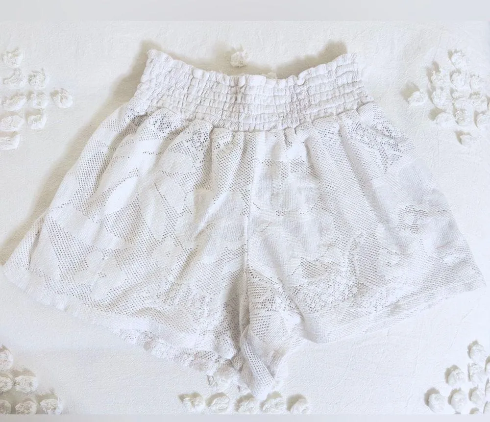 Lace Elastic High Waisted Beach Shorts - White - S - Image 3