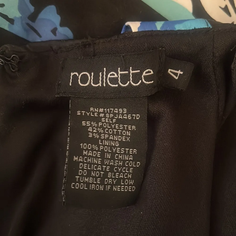 Overlap shoulder detail dress Size 4 - Image 11