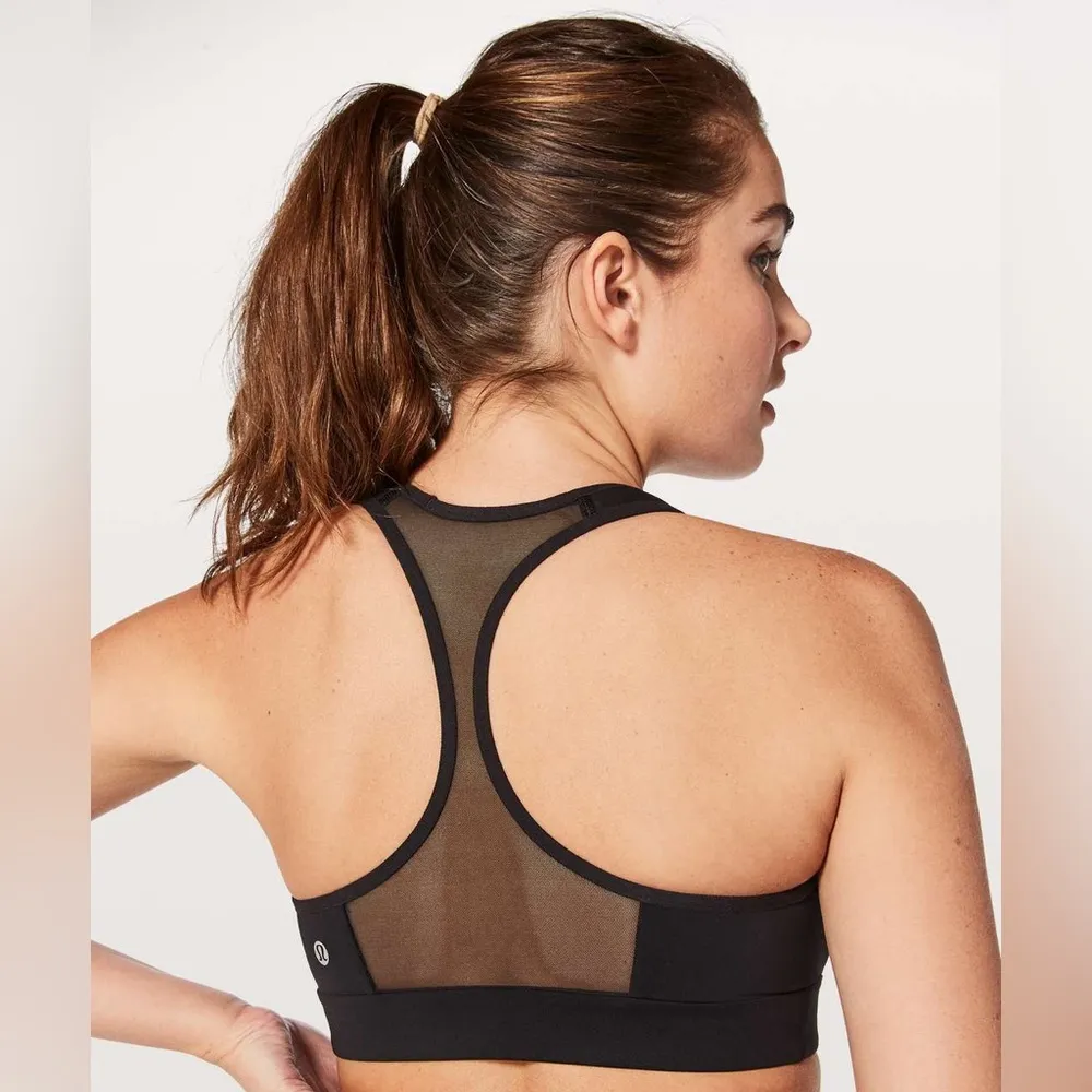 Lululemon Speed Up Bra *High Support for C/D Cup
Black (Size 2) - Image 4