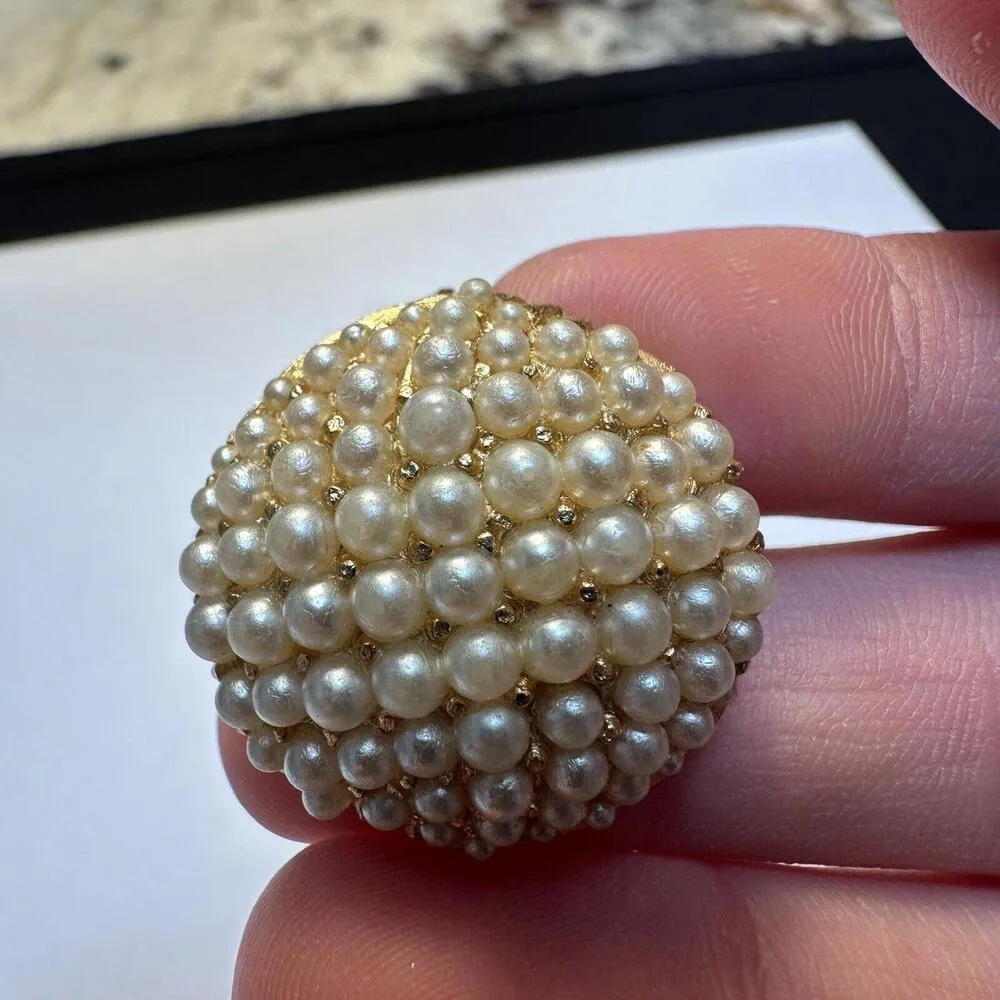 Vintage Crown Trifari Gold Tone Faux Pearl Clip On Earrings Missing Pearls - Image 5