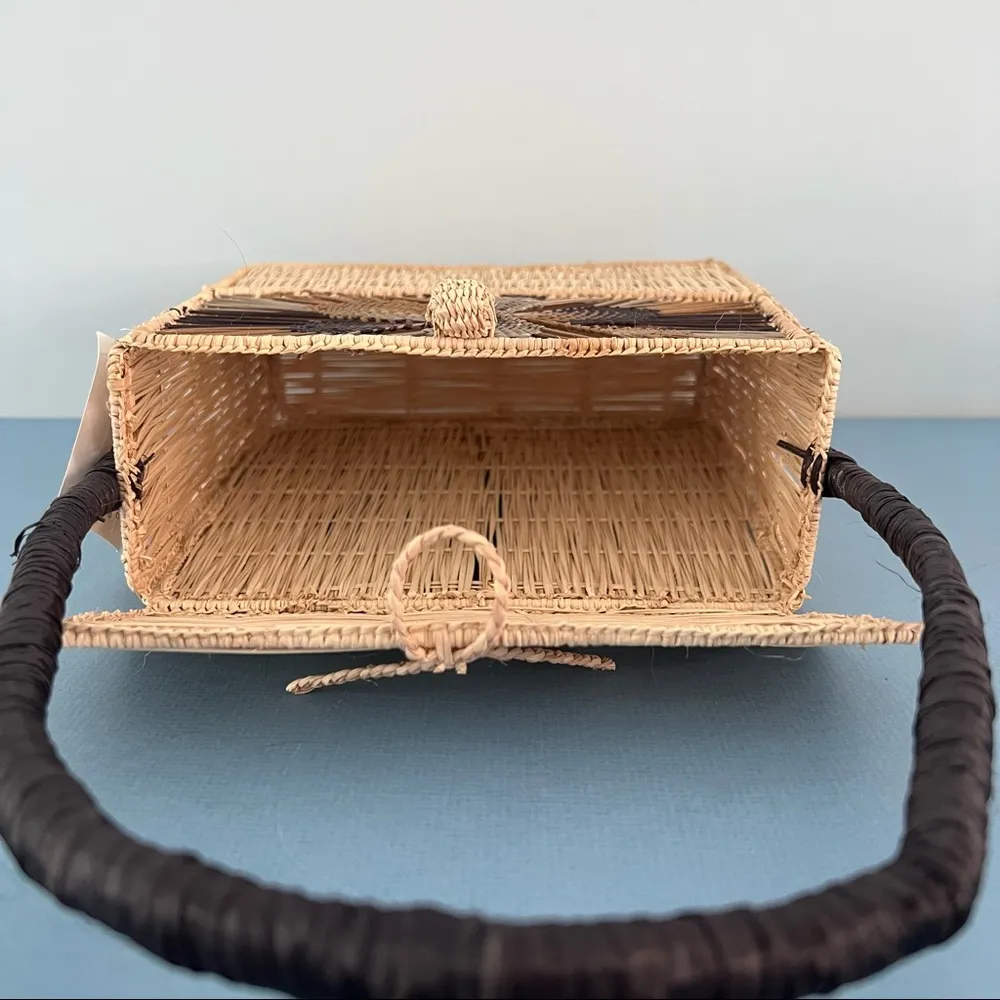NWT Teiruma Colombian Amaia Handmade Straw Basket Purse - Image 7