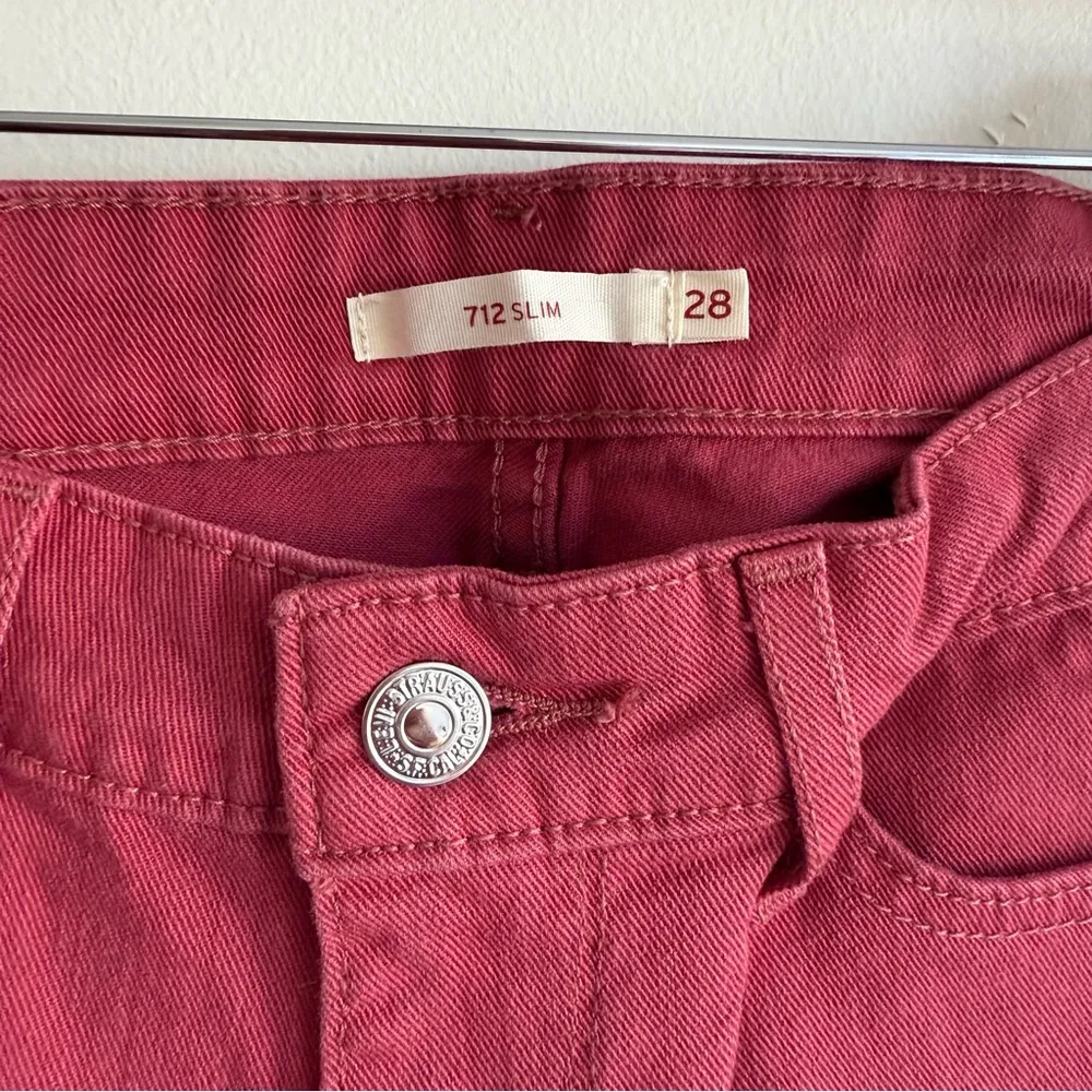 Levi's 712 Slim Ankle Vintage Jeans Size 28 - Image 2