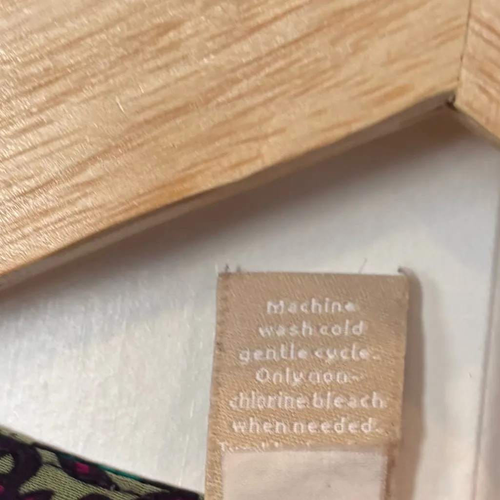 Banana‎ Republic Blouse Size Medium - Image 5