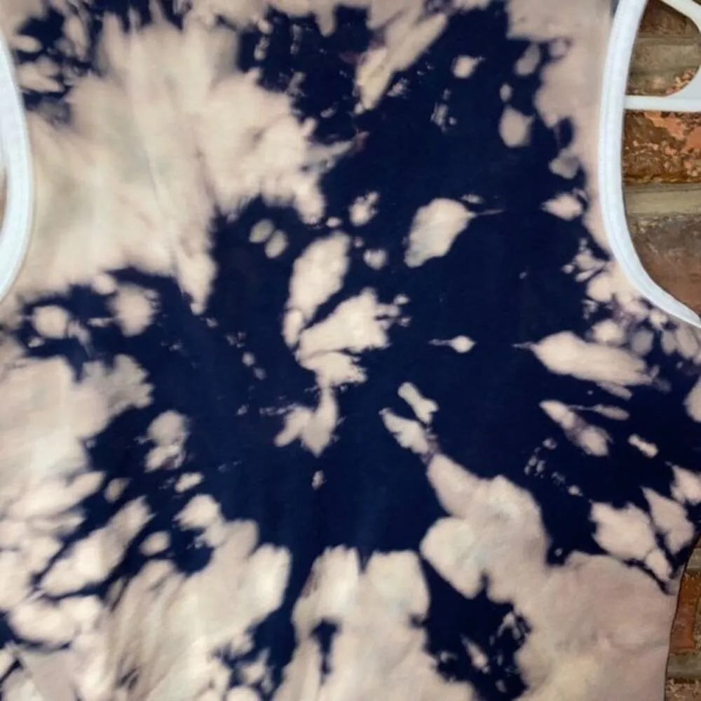 Saks Fifth Avenue Custom Bleach Dyed Tank Top Women's Size Medium - Image 6