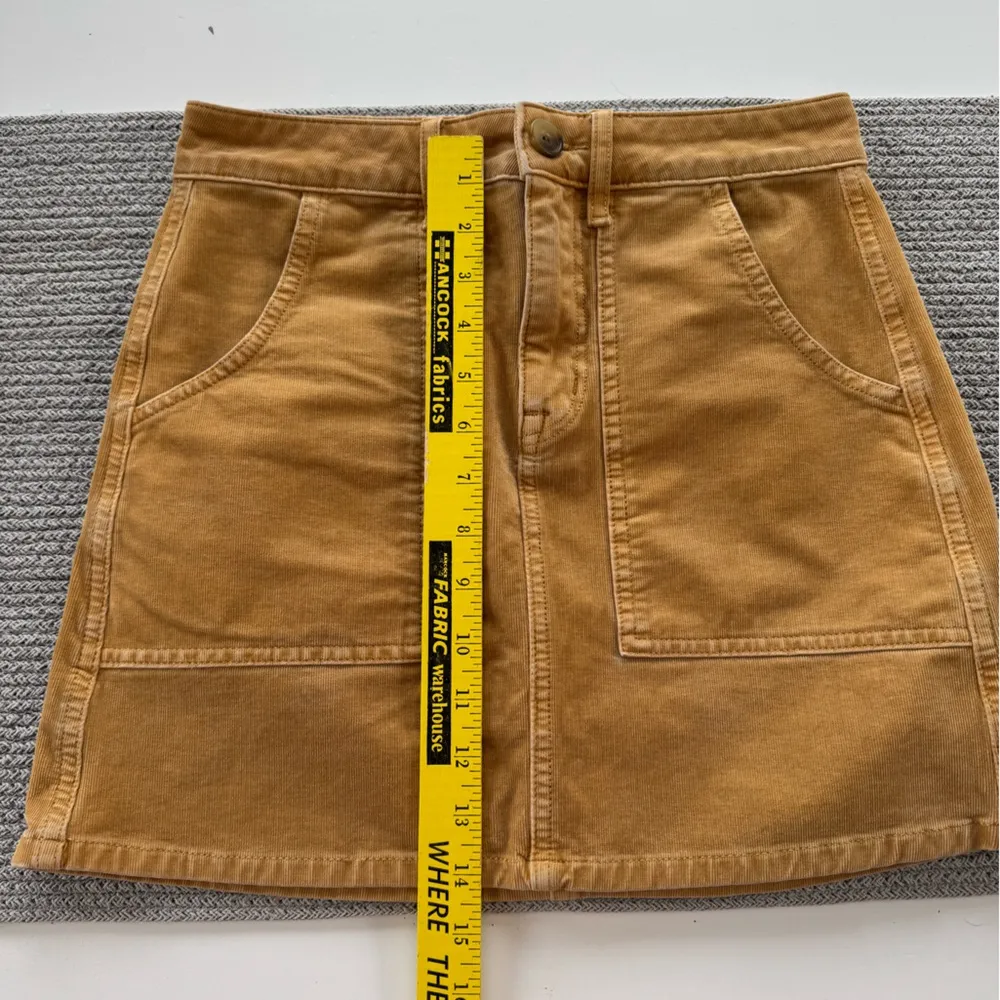 American Eagle Cognac Tan Stretch Corduroy Mini Skirt Front Back Pockets Size 0 - Image 5