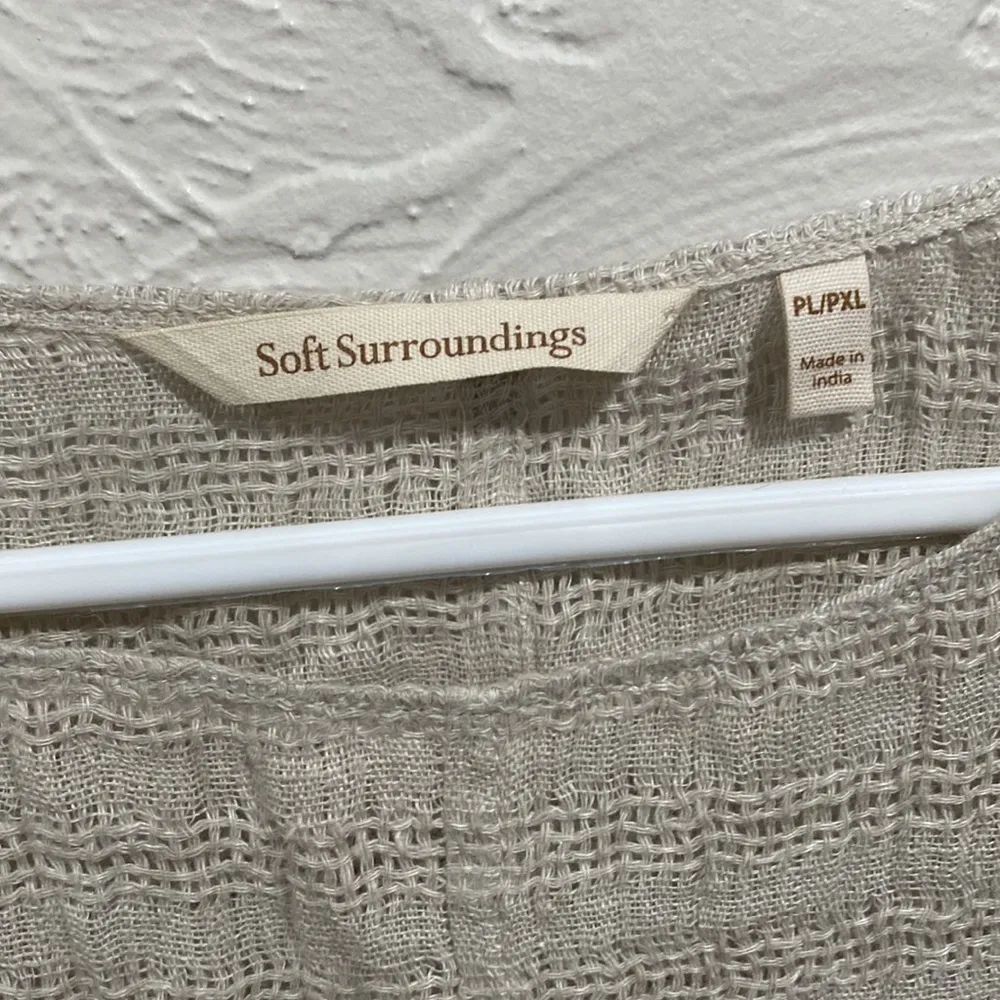 Soft Surroundings 100% Linen Gauze Oversized Tunic Shirt Beige Gray petite - Image 2