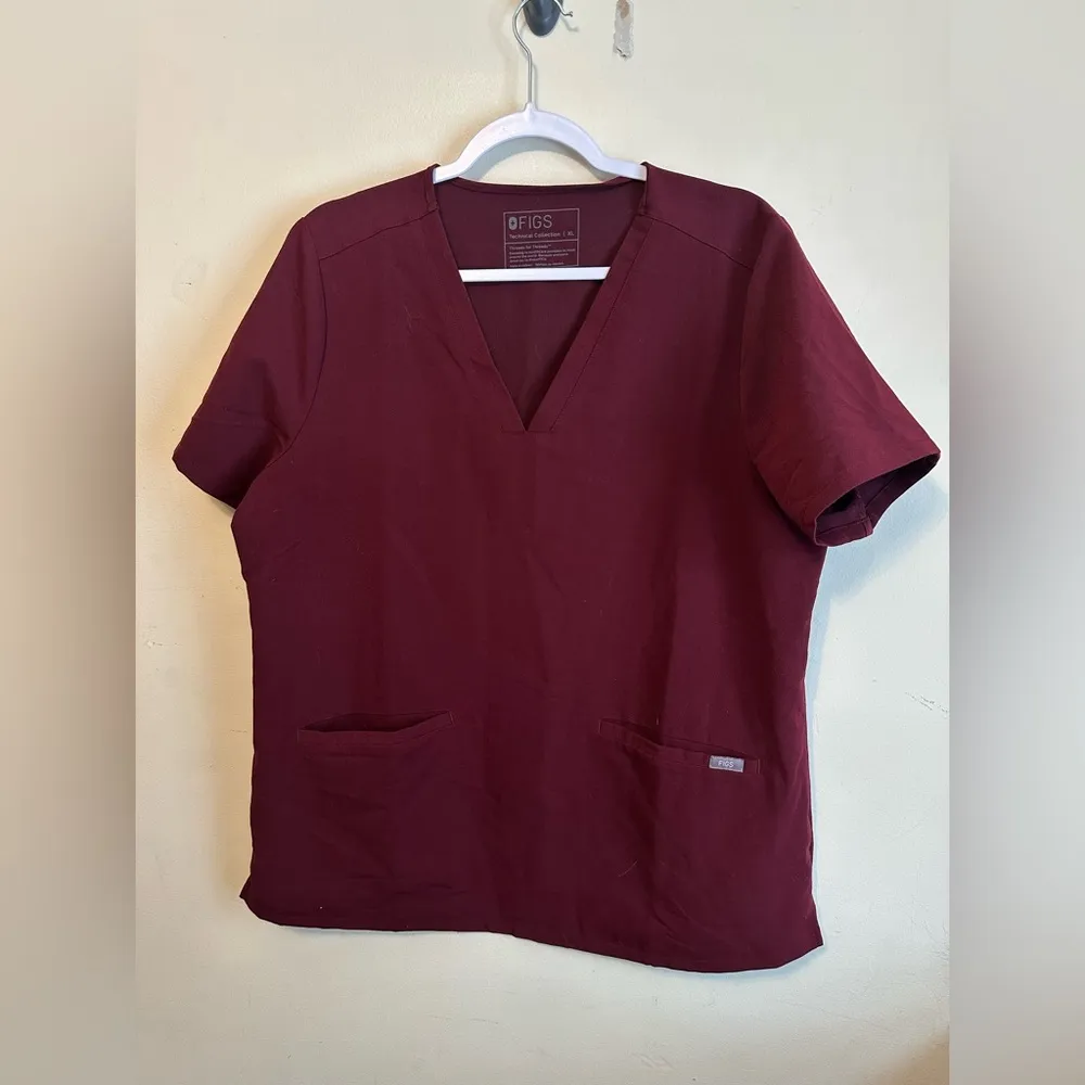 Casma Technical Collection Three Pocket Burgundy Scrub Top XL Nurse - Image 2