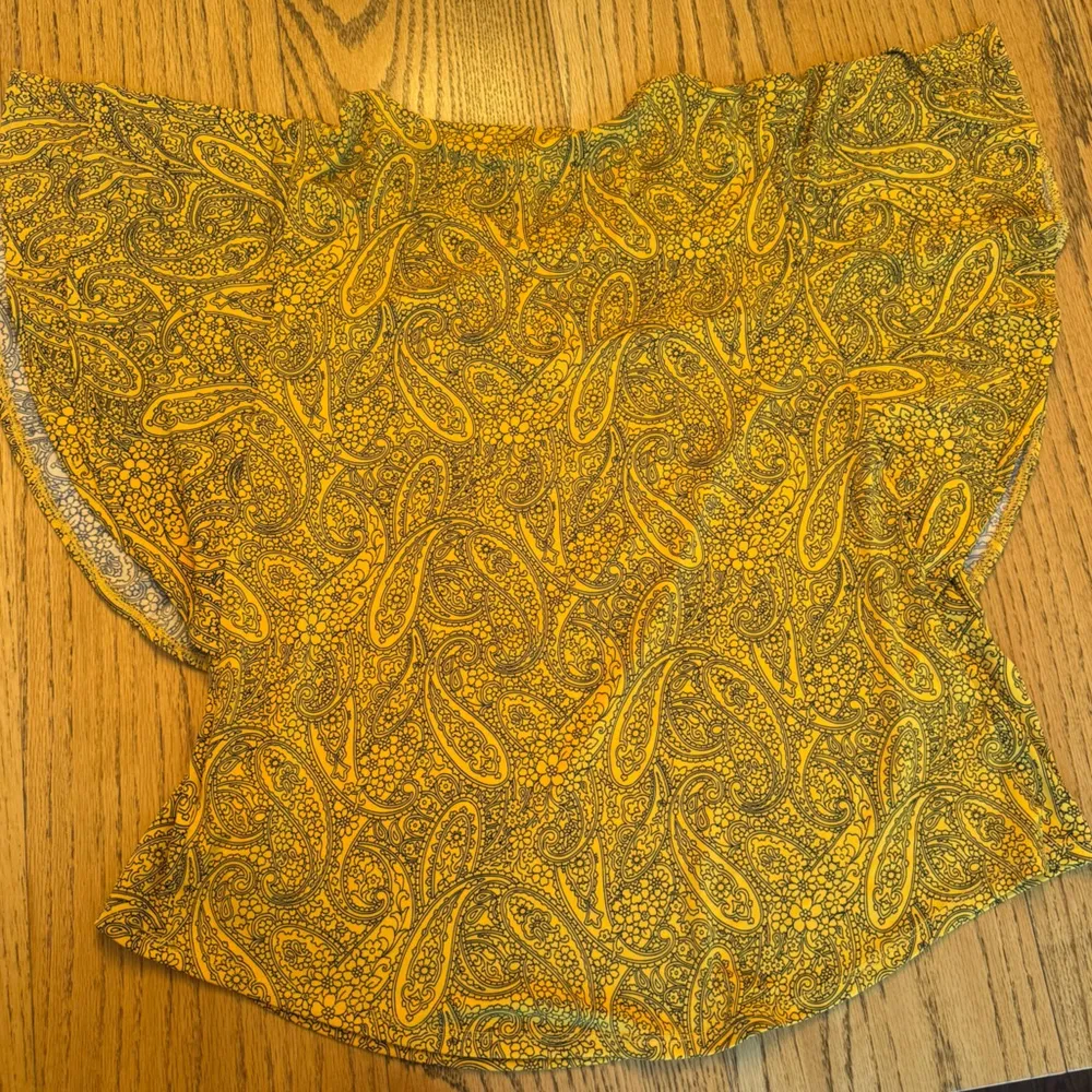 Liz Claiborne Size PL Petite Large Yellow Paisley Print & Dolman Sleeves Blouse - Image 2