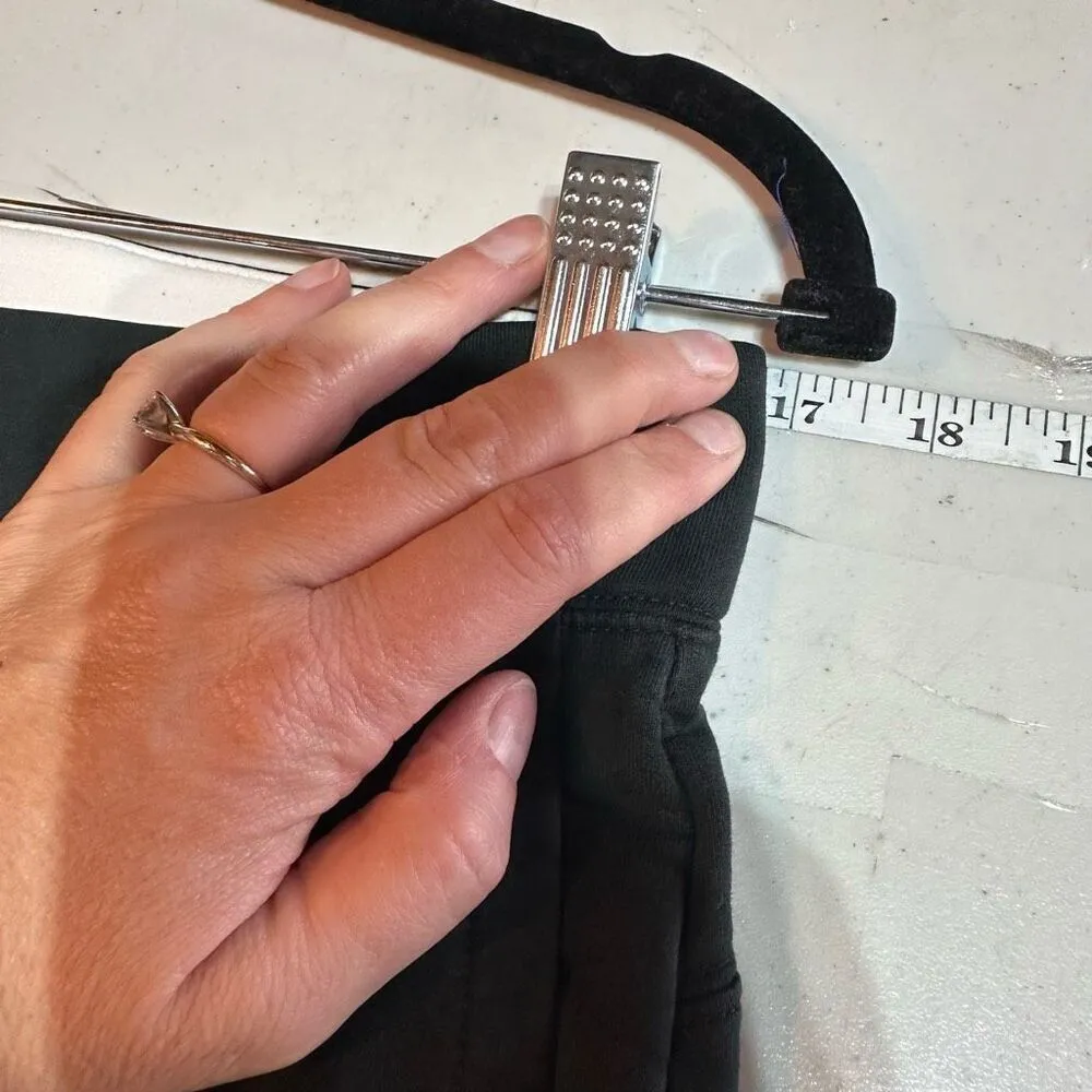 Lauren Ralph Lauren Women's Flat Front Pull-On Mid-Rise Cargo Pants Black Medium - Image 7