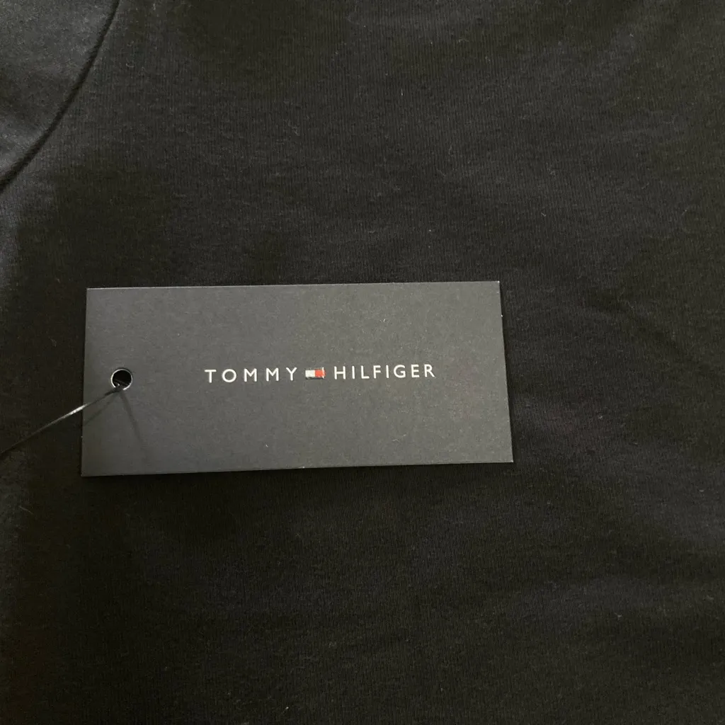 Tommy Hilfiger Black Hoodie T-Shirt Dress with Logo Tape – Size XL - Image 10