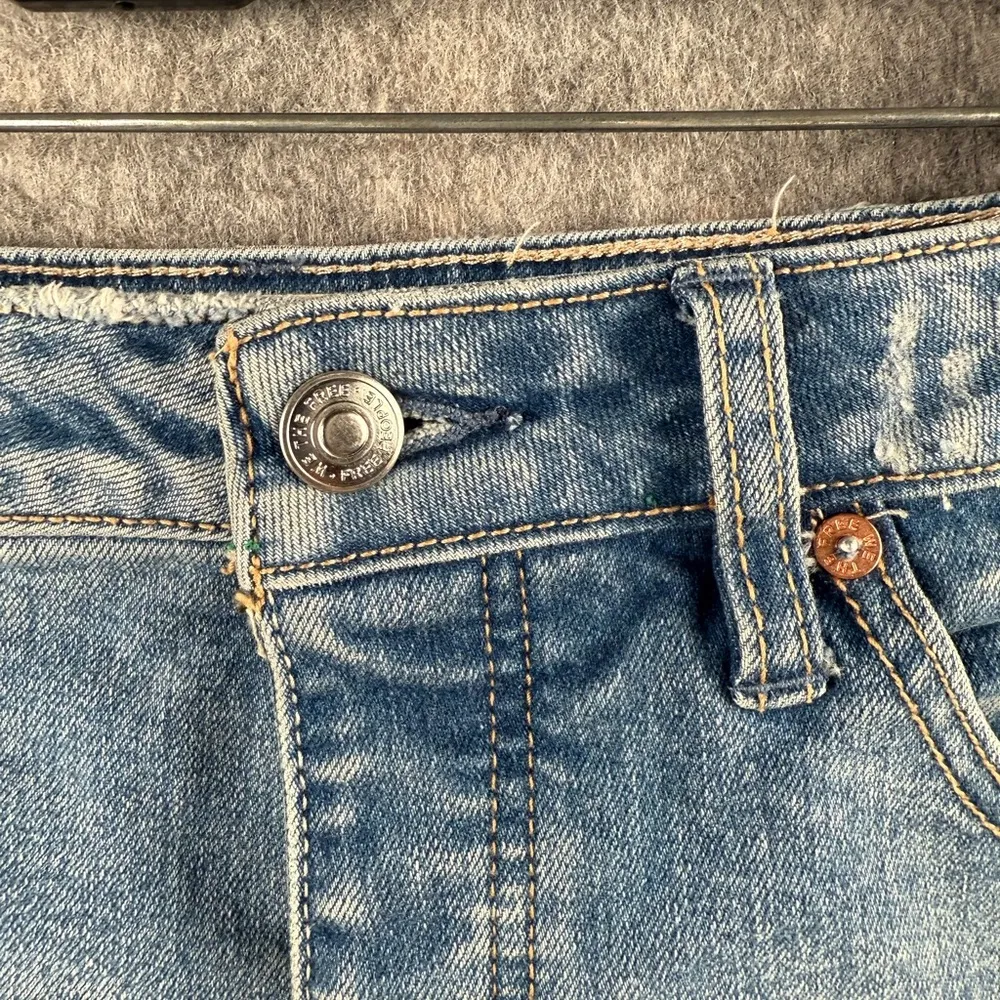 We the Free by Free people Women Size 29 cut off denim’s cheeku high waist short - Image 2