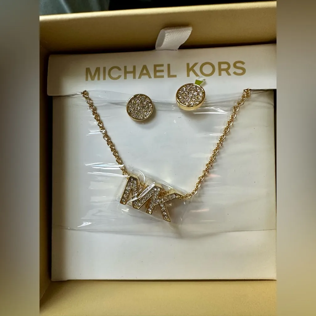 Michael Kors gold earrings + necklace logo paved diamonds 19 inches MKJ8019SET - Image 2