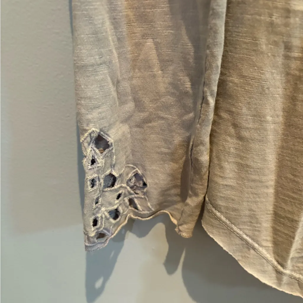 Free People Lavendar Lace Detail Long Sleeve Top in size M - Image 3