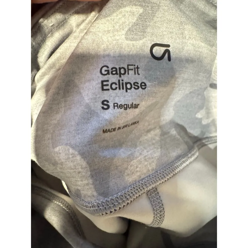 GapFit Eclipse Cropped Camo Leggings Gray Small High Rise Stretch Workout - Image 5