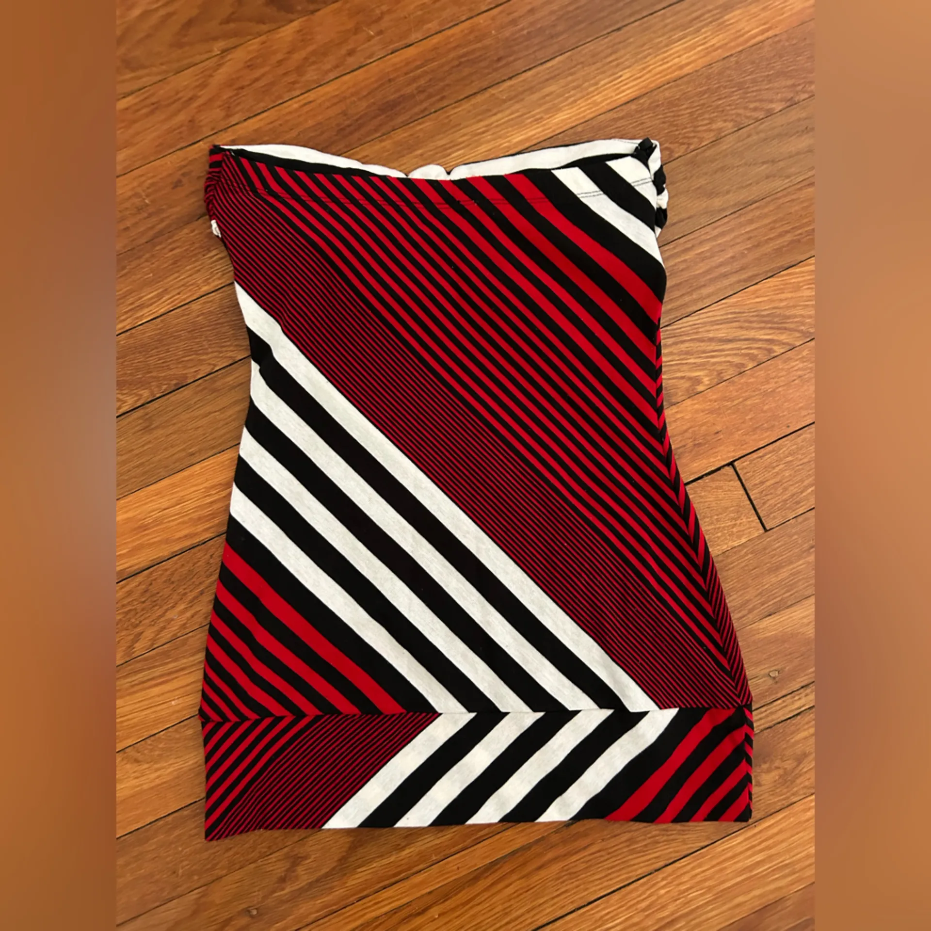 XOXO Striped Strapless Tube Top - Image 3