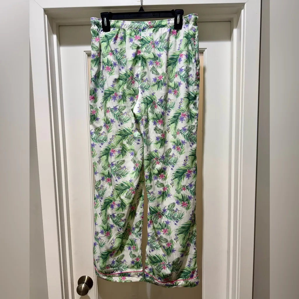 Cynthia Rowley Floral Palm Tropical Pajama Set – Top & Pants Size L - Image 10
