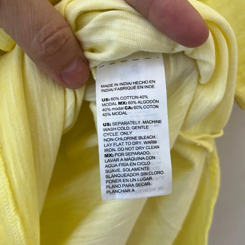 Chicos Tee Shirt Neon Yellow V Neck Stretch Side Slits Short Sleeve, Size‎ M - Image 10