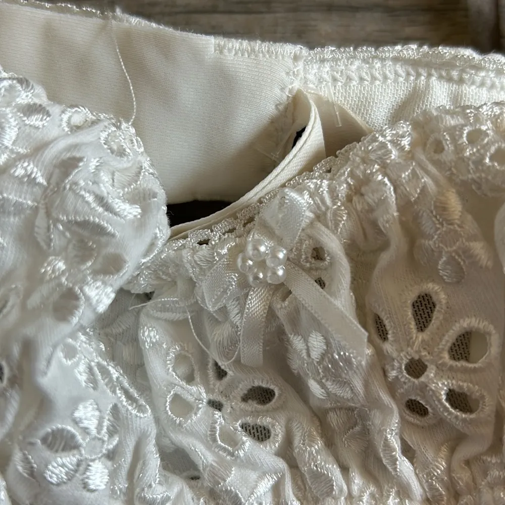 For love and lemons white bikini top - Image 4