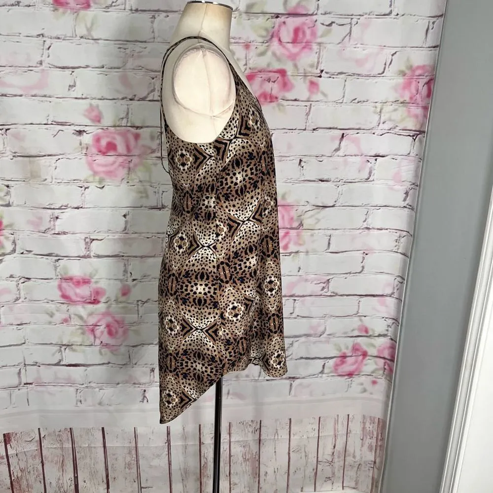 🔥5 for $25 sale🔥 Astr geo print longer in back mini sundress - Image 2