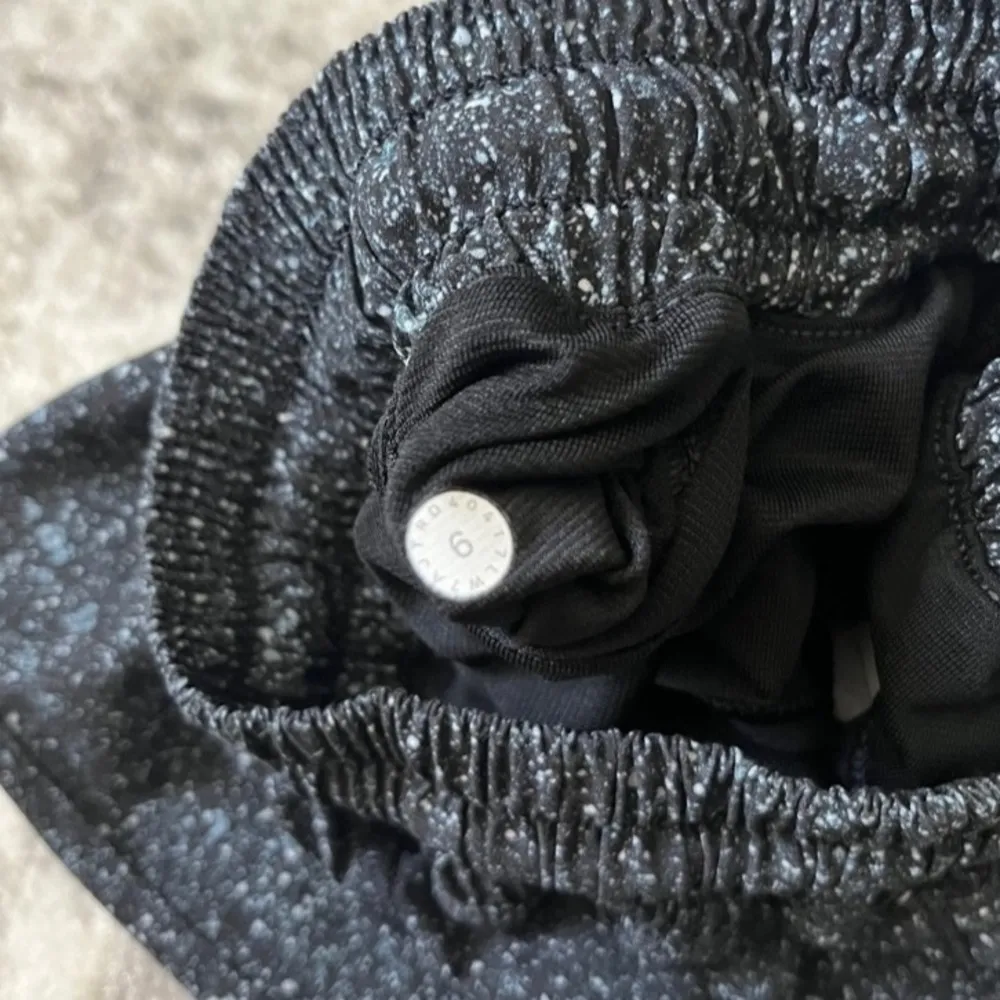 Hotty Hot Short II 2.5" Mineralize Multi/Black - Image 4