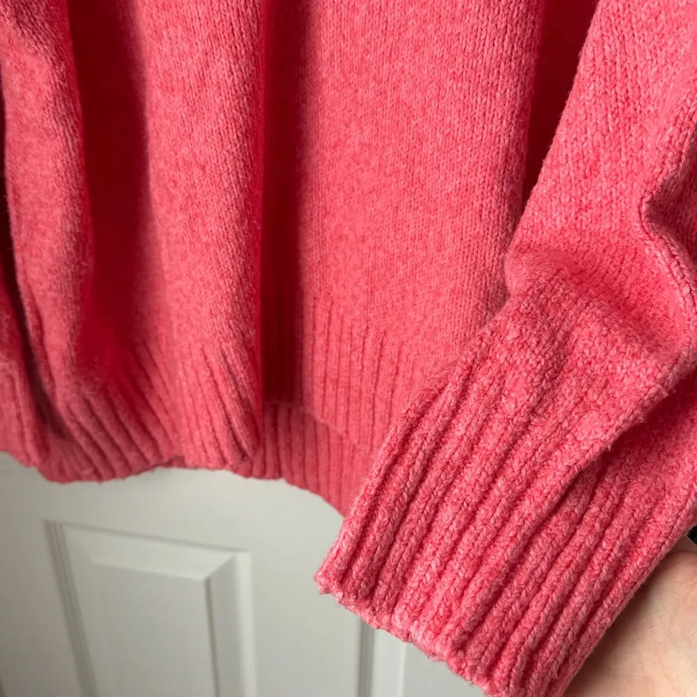 Free People Brookside Oversized Sweater Pink Lightning Size Medium large Boho - Image 5