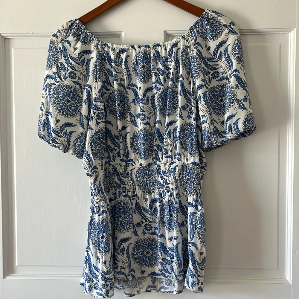 Talbots Super Cute Puff Sleeves  Top - Image 7