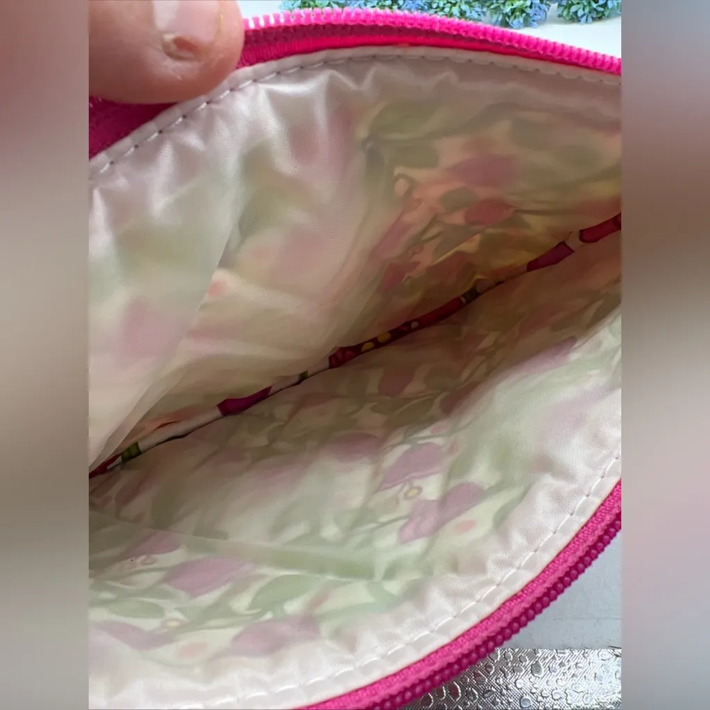 Vera Bradley Small Quilted Cosmetic Travel Bag Retired Lilli Bell Pattern - Image 9