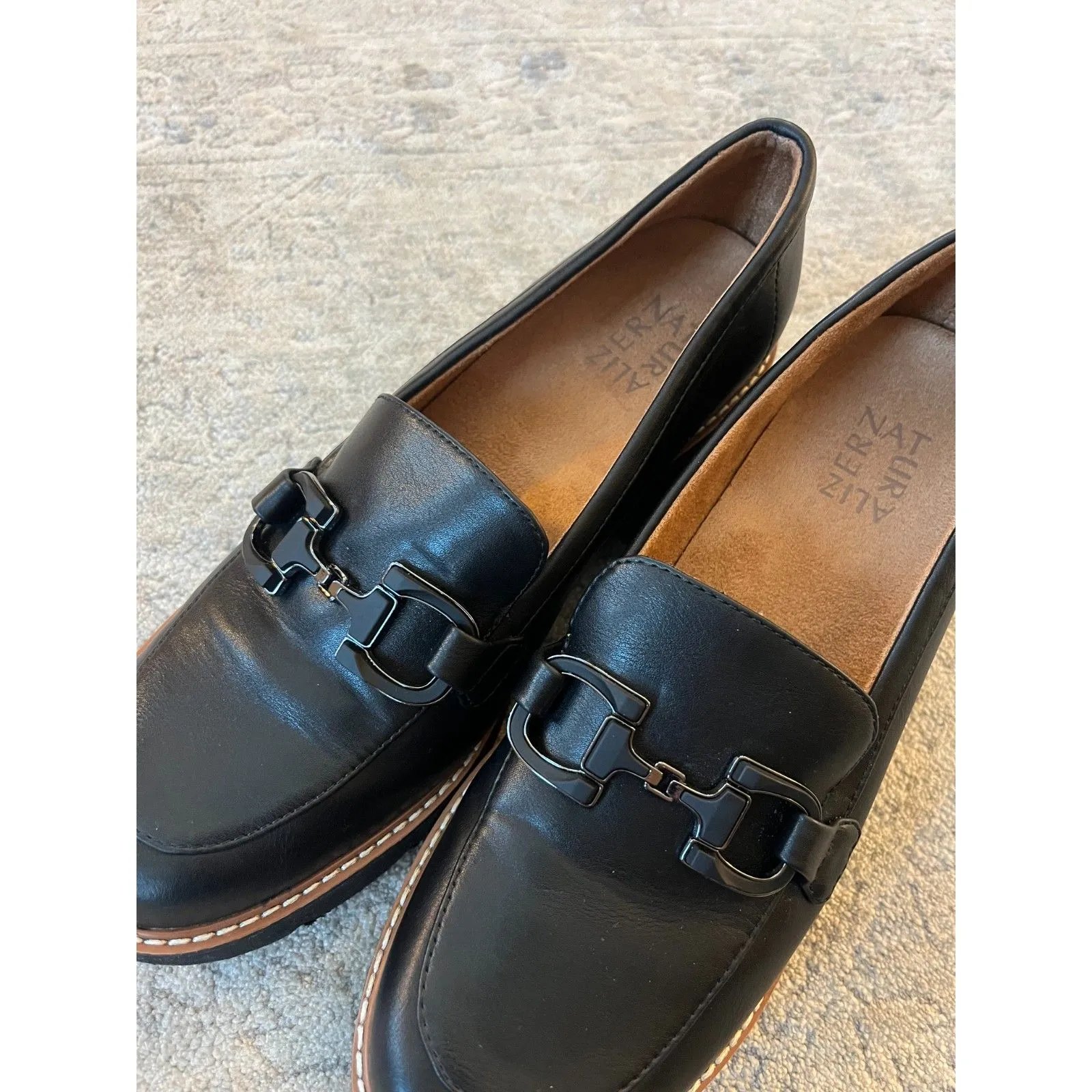 Naturalizer Corinne Loafer Black Women Size 9 Heeled Chunky Loafer Shoes - Image 6