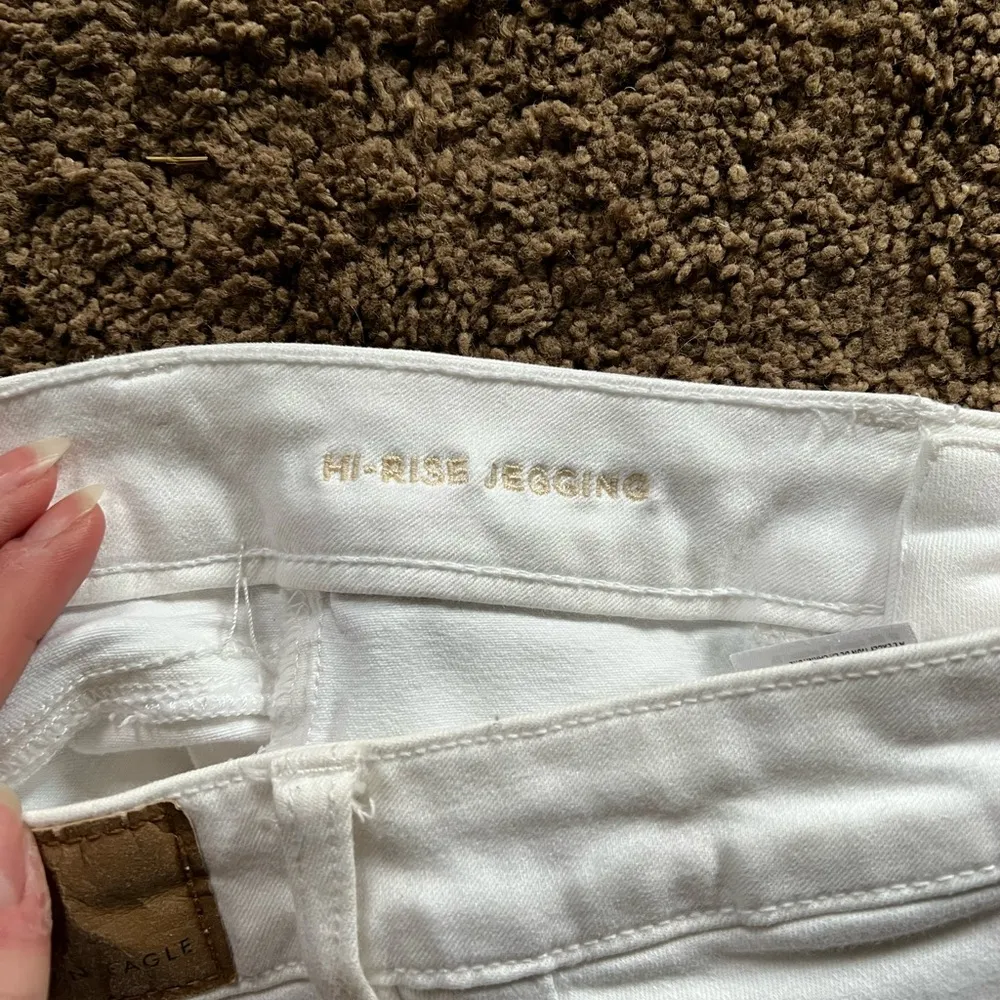 American Eagle White Hi Rise Jeggings - Image 5
