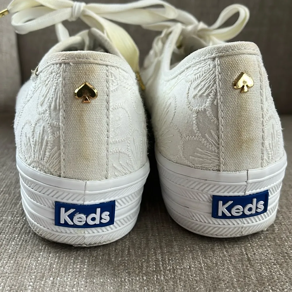 Keds X Kate Spade New York Triple Kick Floral Eyelet & Pearl Sneakers - Image 10
