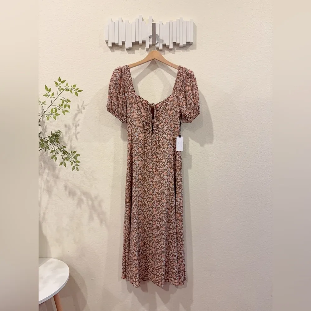 ASTR Lace Up Puff Sleeve Midi Dress in Brown Floral Size Small NWT - Image 3