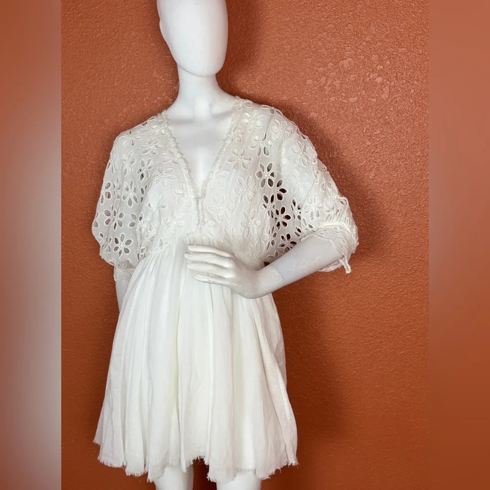 Free People Bella Note Eyelet Babydoll Dress Size Small. E37 - Image 5