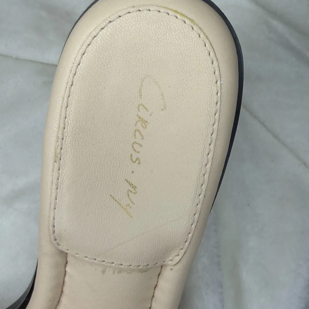 Circus by Sam Edelman Slade Ruffle Slide with a 3 inch heel new size 8.5 - Image 14