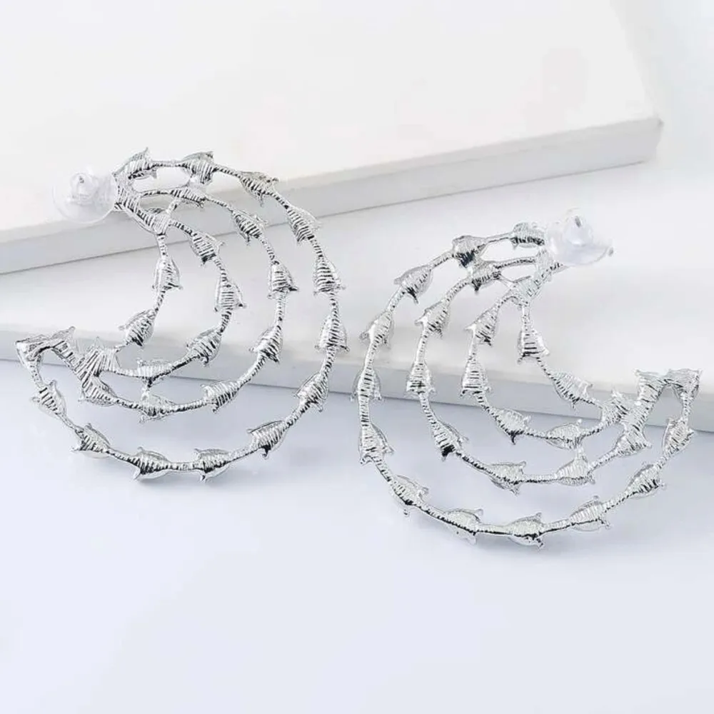 Moon shaped rhinestone earrings​​​​​​​ - Image 2