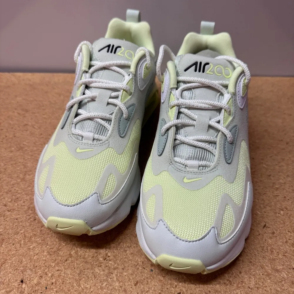 nike women's air max 200 CI3867300 - Image 3