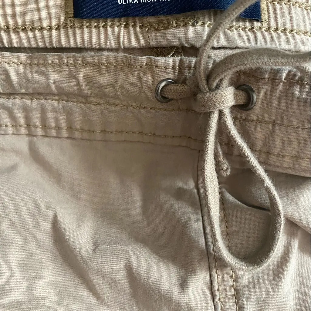 Hollister Pants Women Large Ultra High Rise Baggy Khaki Cargo - Image 2