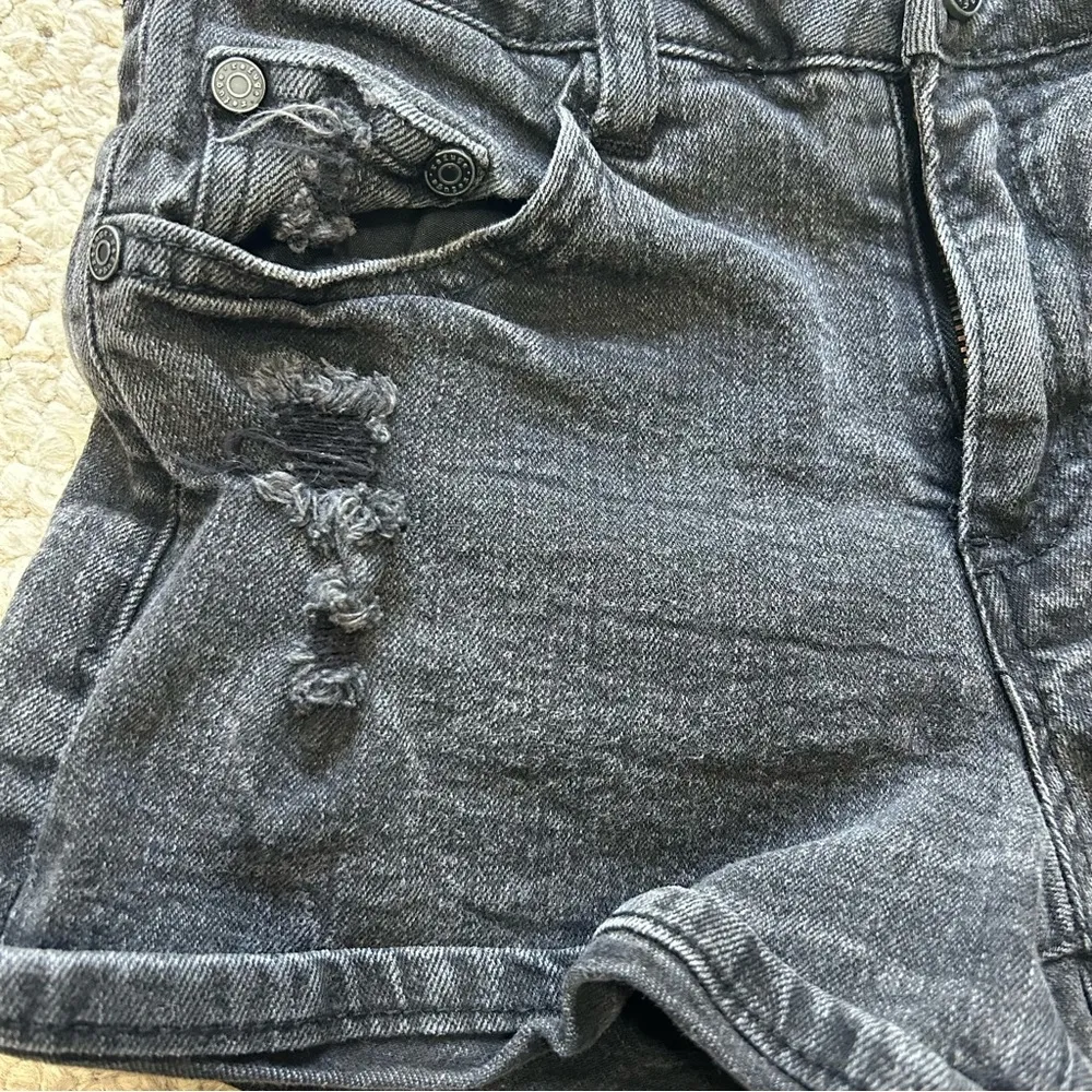 Refuge By Charlotte Russe Black Distressed Shorts Women Size 0 Summer - Image 3
