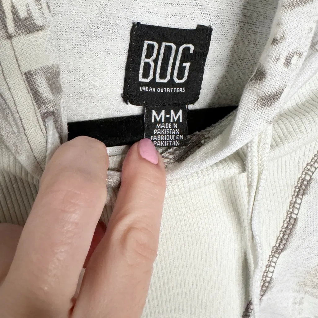 BDG URBAN OUTFITTERS AUTUMN HOODIE LOGO WASHED OUT SZ M - Image 4