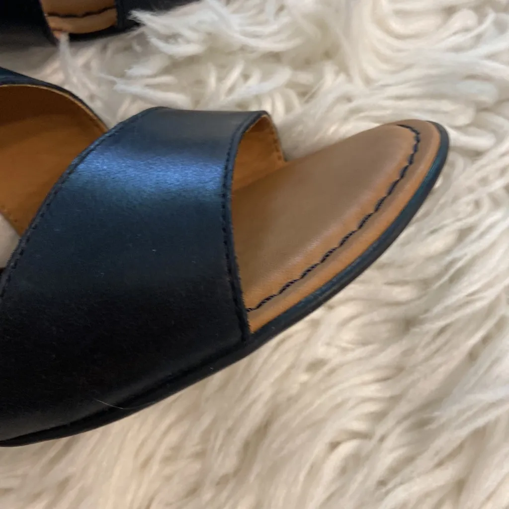 BOC Leather Women's Sandals size 10 see all photos for condition color black - Image 2