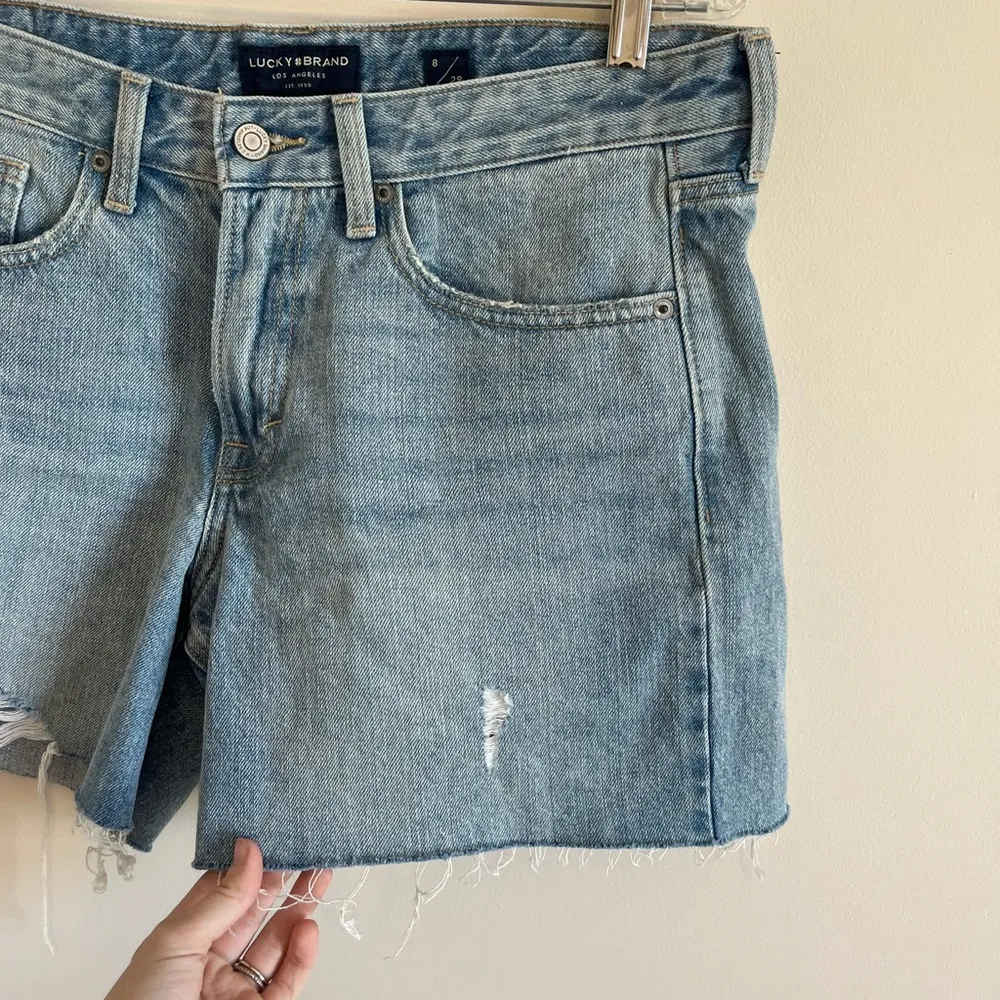 [Lucky Brand] Light Wash Boyfriend Short- Size 8/29 - Image 3