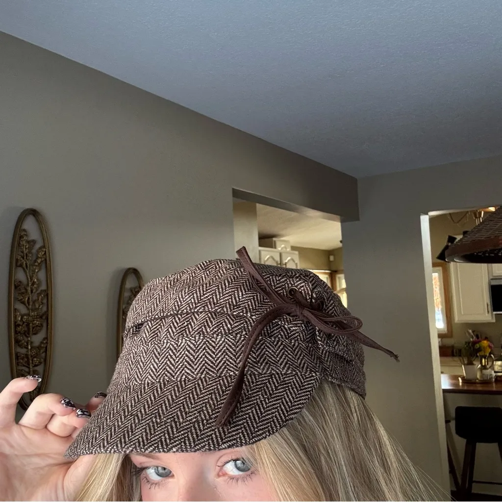 Y2K Tweed Newsboy Hat - Image 7