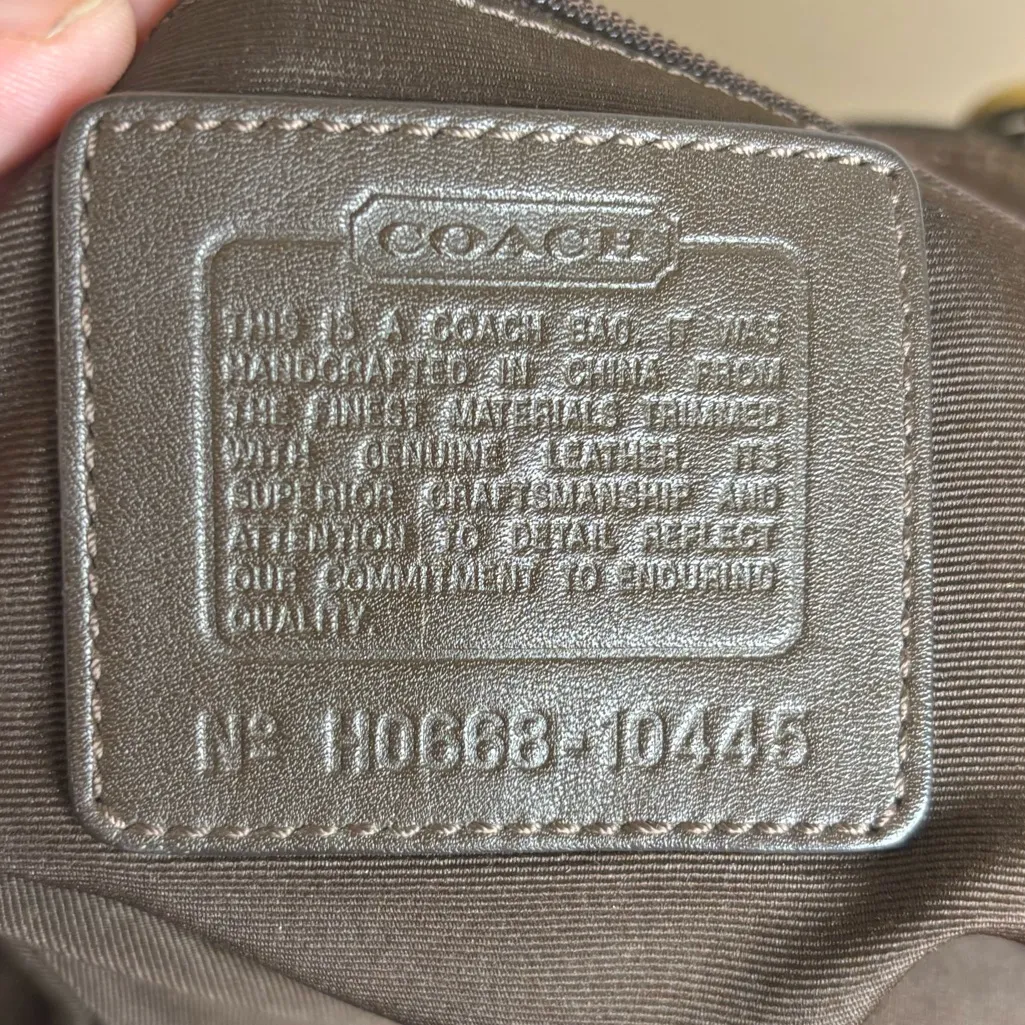 Coach Signature  Sparkle Suede/Canvas Beaded Metallic Brown Tote Bag - Image 9