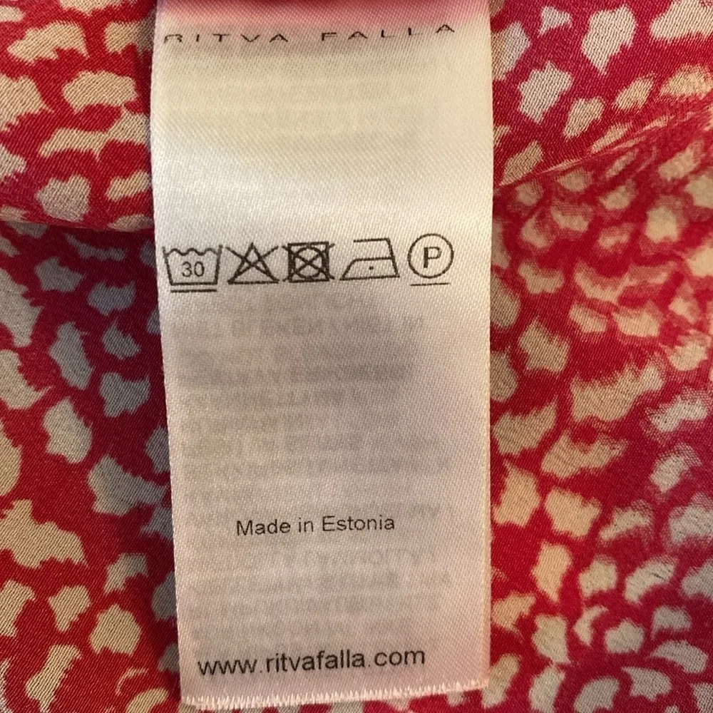 Ritva Falla Designer Silk Floral 3/4 Sleeve Pink Red White Oversized Blouse XS - Image 5