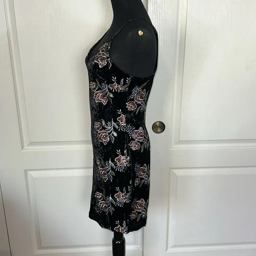 PRIVY BLACK VELVET FLORAL EMBROIDERED CAMI DRESS - Image 3
