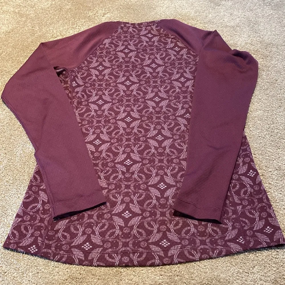 Patagonia Capilene Midweight Base Layer Crew Neck L/S Aubergine White Top Sz M - Image 7