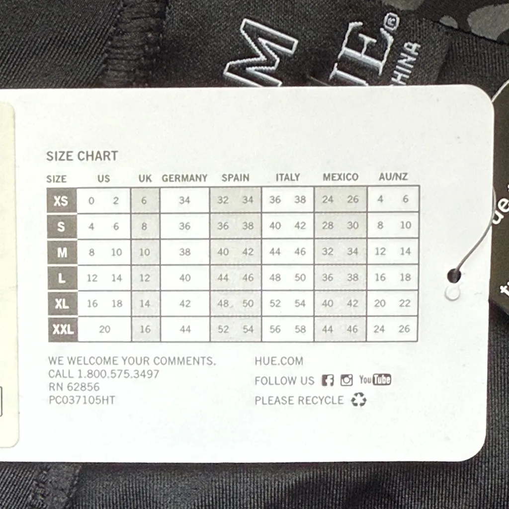 NWT HUE Black Leopard Sleek Effects High-Rise Bike Shorts Size Medium - Image 10